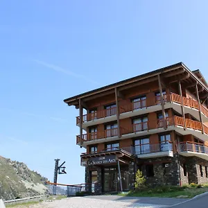 Des Neiges -la Source Des Arcs , Les Arcs (Savoie) France